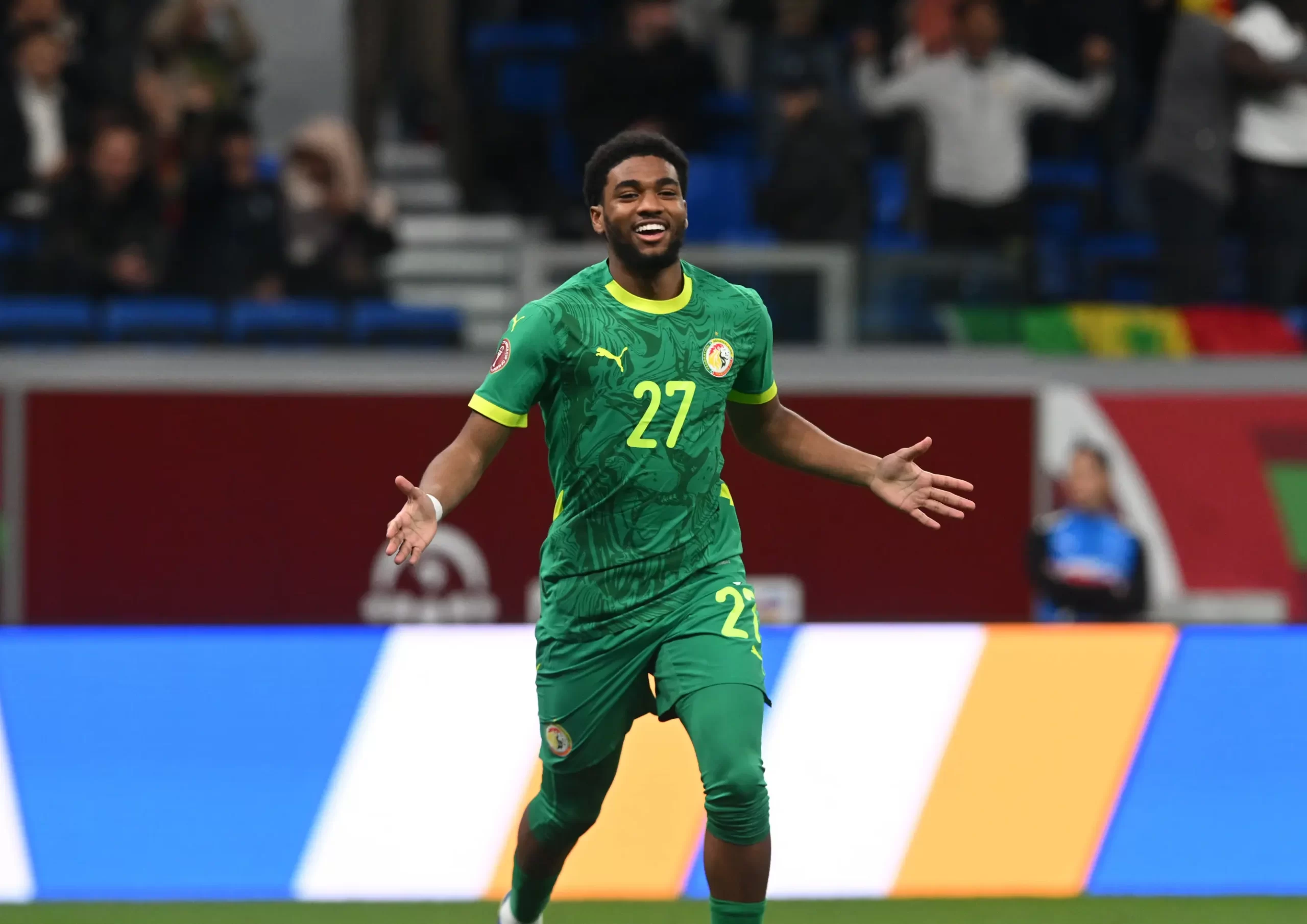 Man City yamfungia kazi Mbaye